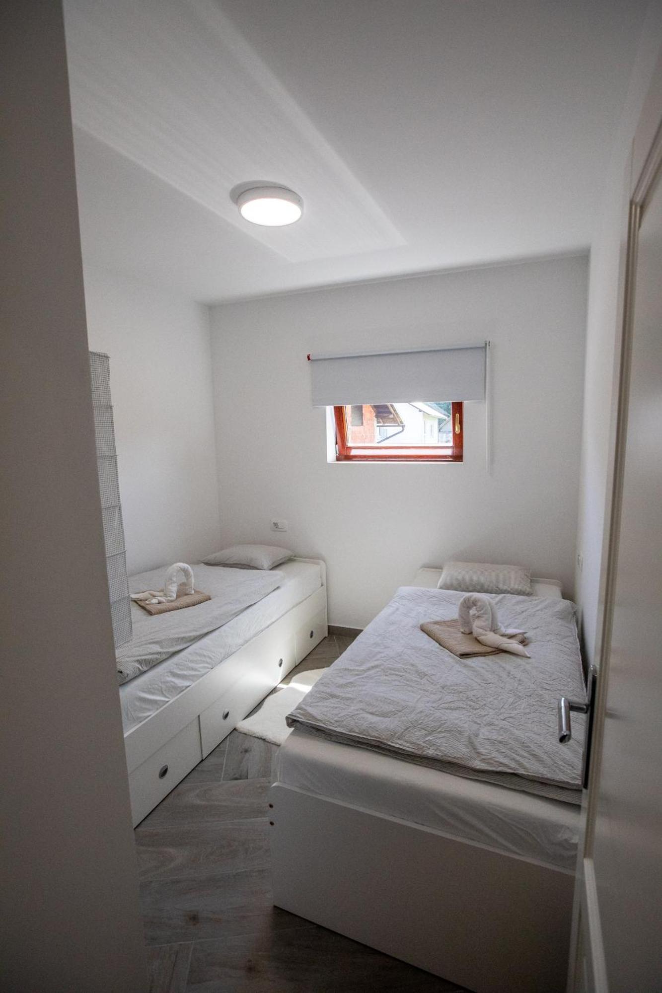 Apartmani Jancic Ogulin Habitación foto